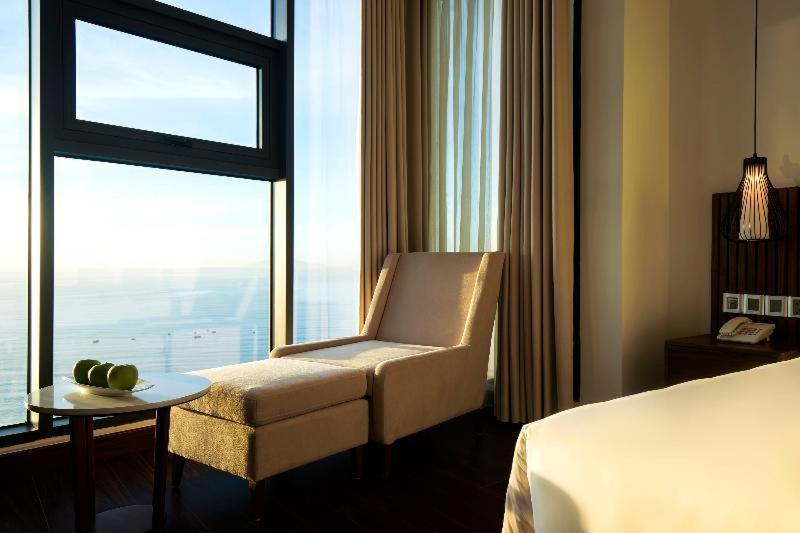 Maximilan Danang Beach Hotel Bilik gambar